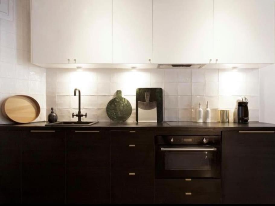 Oasis Sagrada Familia Apartment Barcelona Luaran gambar